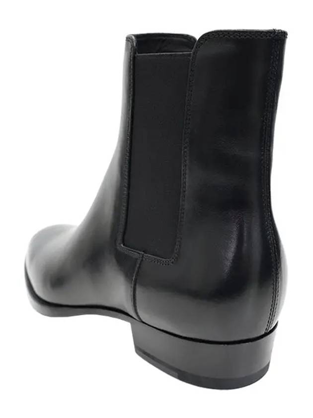 Classic Wyatt Chelsea Boots Black - SAINT LAURENT - BALAAN 7