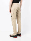 Men's Wappen Patch Cargo Straight Pants Beige - STONE ISLAND - BALAAN 5