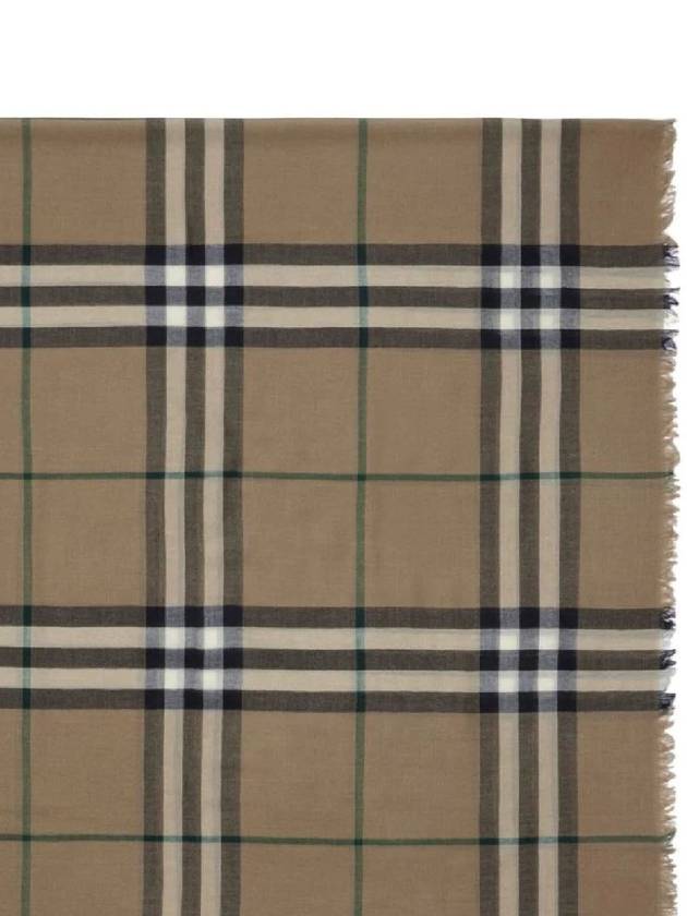 Raw Cut Checked Wool Scarf Brown - BURBERRY - BALAAN 3