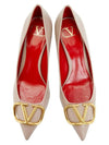 V Logo Pumps Beige - VALENTINO - BALAAN 3