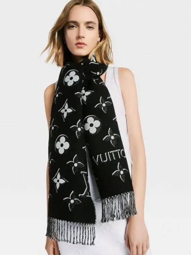 LV Essential Monogram Shine Wool Scarf Black - LOUIS VUITTON - BALAAN 2