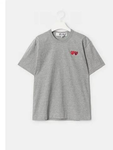 Unisex Double Heart Wappen T Shirt Gray Domestic Product GM0024040882846 - COMME DES GARCONS PLAY - BALAAN 1