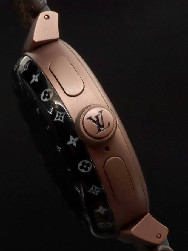 Tambour Horizon Light Up Connected Smart Watch - LOUIS VUITTON - BALAAN 6