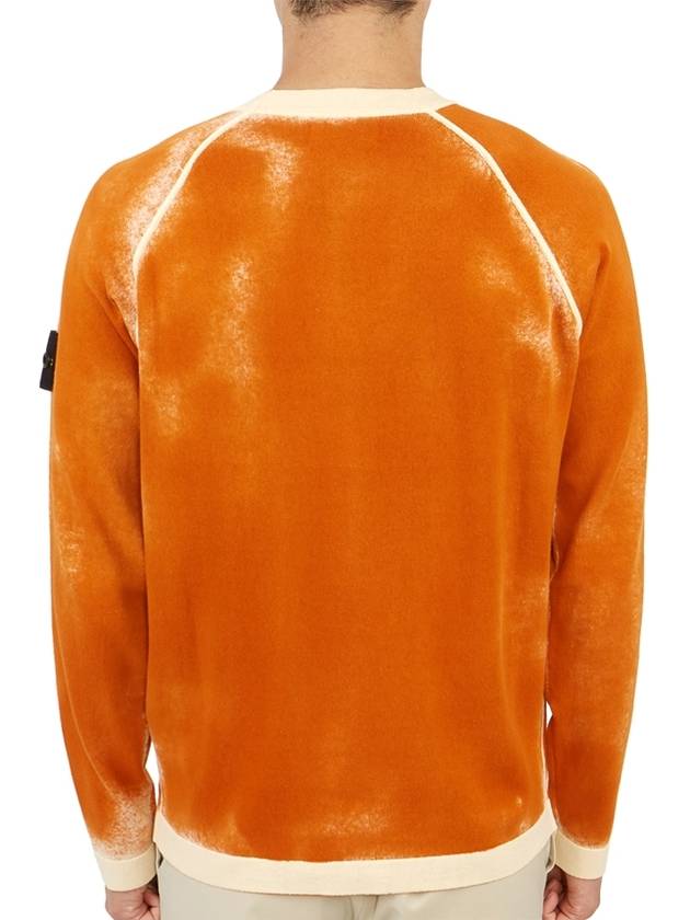 Hand Sprayed Airbrush Treatment Badge Crewneck Knit Top Orange - STONE ISLAND - BALAAN 5