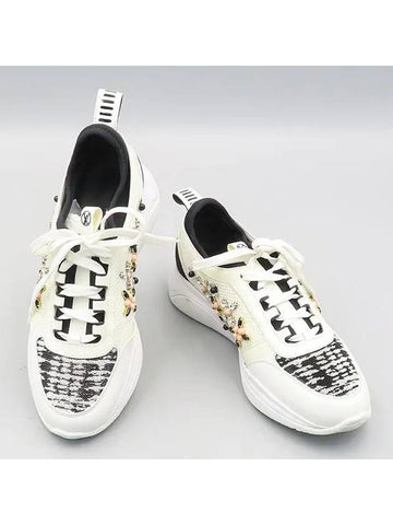 Smith Market White Sneakers Women s Shoes - LOUIS VUITTON - BALAAN 1