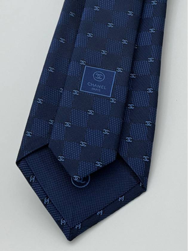 CC Logo Silk Tie Navy - CHANEL - BALAAN 7