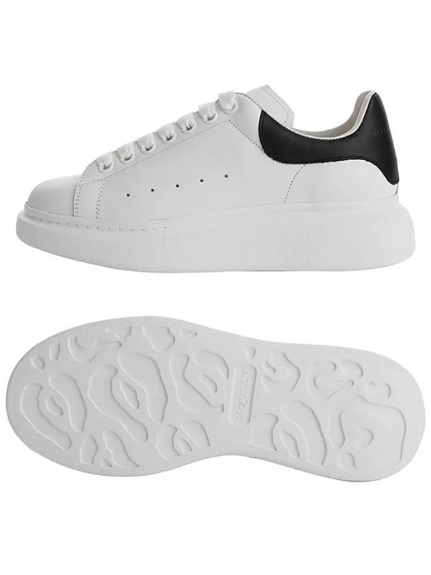 Oversized Leather Tab Low Top Sneakers White - ALEXANDER MCQUEEN - BALAAN 5