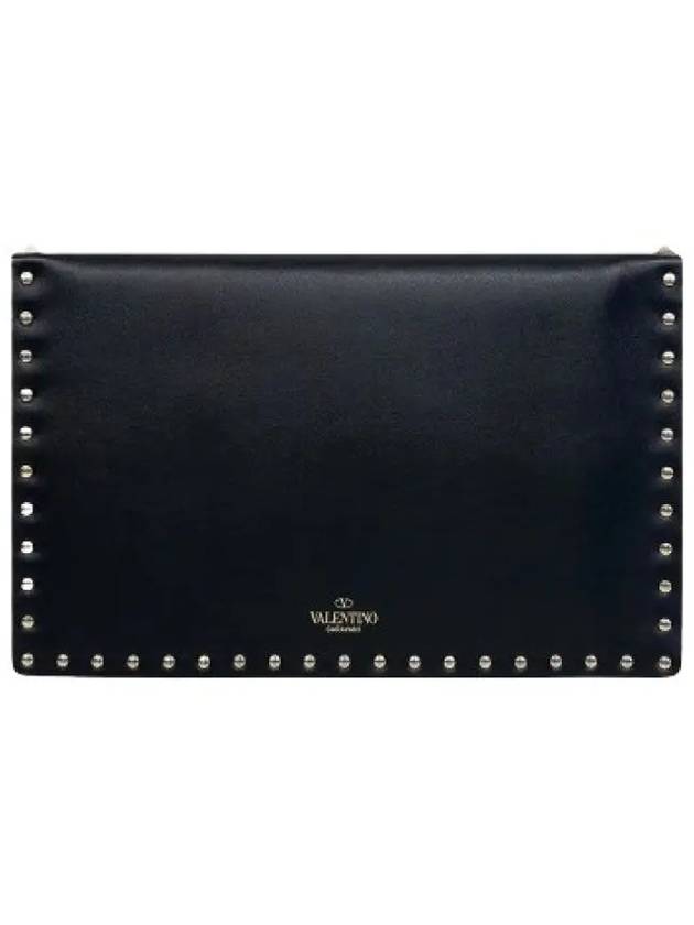 P0P56 BOL 0NO Rockstud Clutch Bag Black - VALENTINO - BALAAN 5