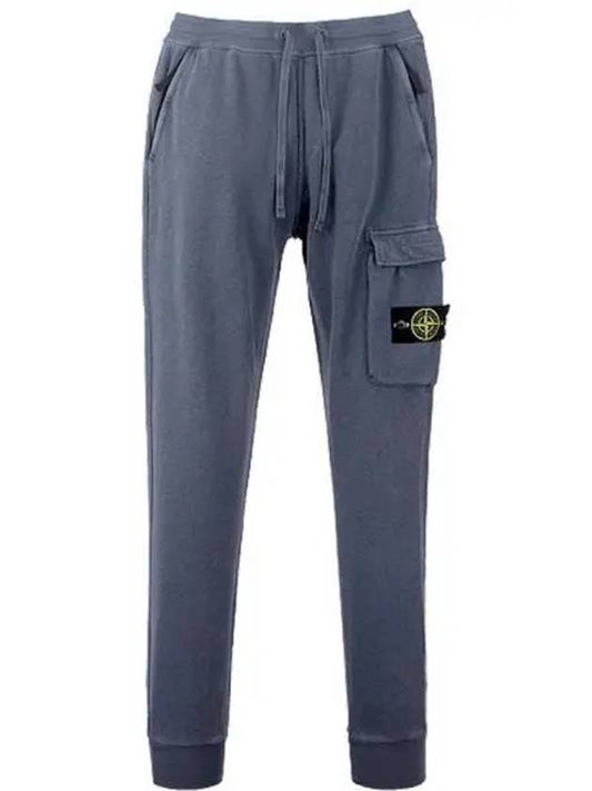 711565361 V0124 Side Pocket Wappen Jogger Pants Avio Blue Men s TJ 270581 - STONE ISLAND - BALAAN 1