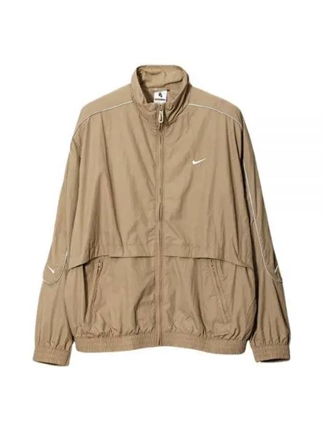 NSW Solo Swoosh Woven Track Jacket Khaki - NIKE - BALAAN 2