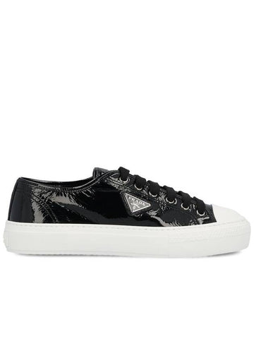 Logo Low Top Sneakers Black - PRADA - BALAAN 1