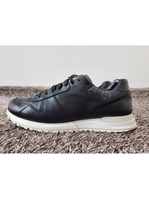 Runaway sneakers black 8 5 275 - LOUIS VUITTON - BALAAN 5