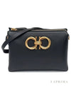 Salvatore Trapeggio Mini Bag Black - SALVATORE FERRAGAMO - BALAAN 5