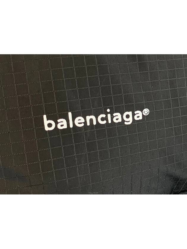 men padding - BALENCIAGA - BALAAN 4