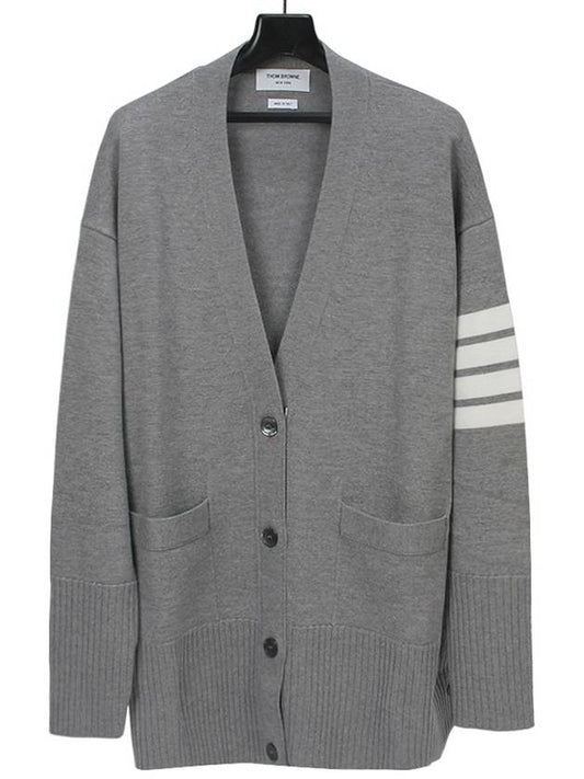 Fine Merino Wool 4-line Oversized Fit V-neck Cardigan Light Grey - THOM BROWNE - BALAAN.