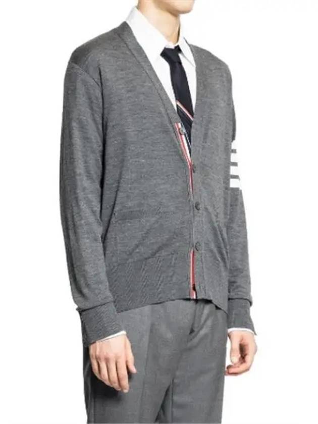 Men's Sustainable Classic Diagonal Wool Cardigan Medium Grey - THOM BROWNE - BALAAN 3