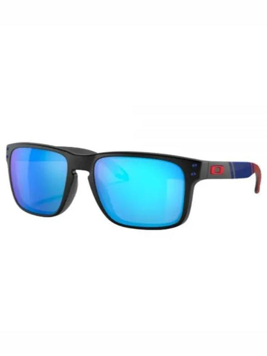 Buffalo Bills Holbrook Matte Black FramePrizm Sapphire Lenses OO9102 Q555 - OAKLEY - BALAAN 2