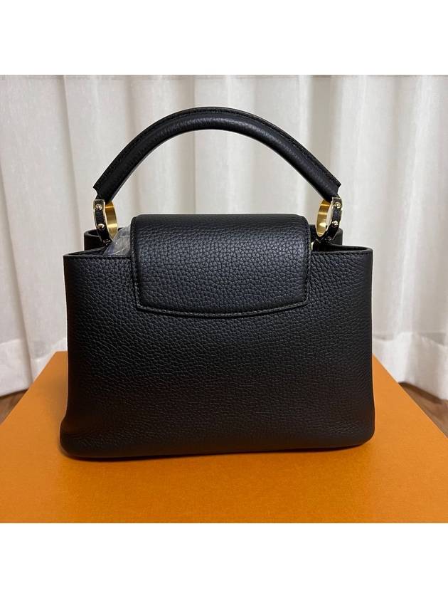 Capucines MM Taurillon Cross Bag Black - LOUIS VUITTON - BALAAN 4