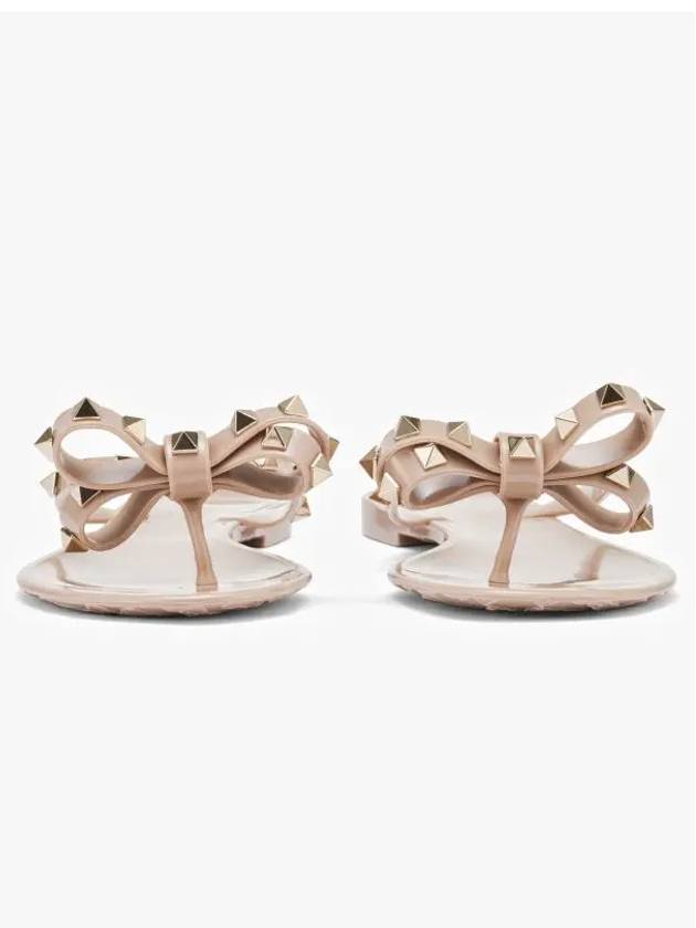 Rubber Rockstud Flip Flops Beige - VALENTINO - BALAAN 4