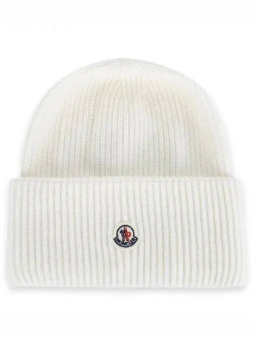 Logo Patch Wool Beanie Ivory 3B00048 M1241 035 1063418 - MONCLER - BALAAN 1