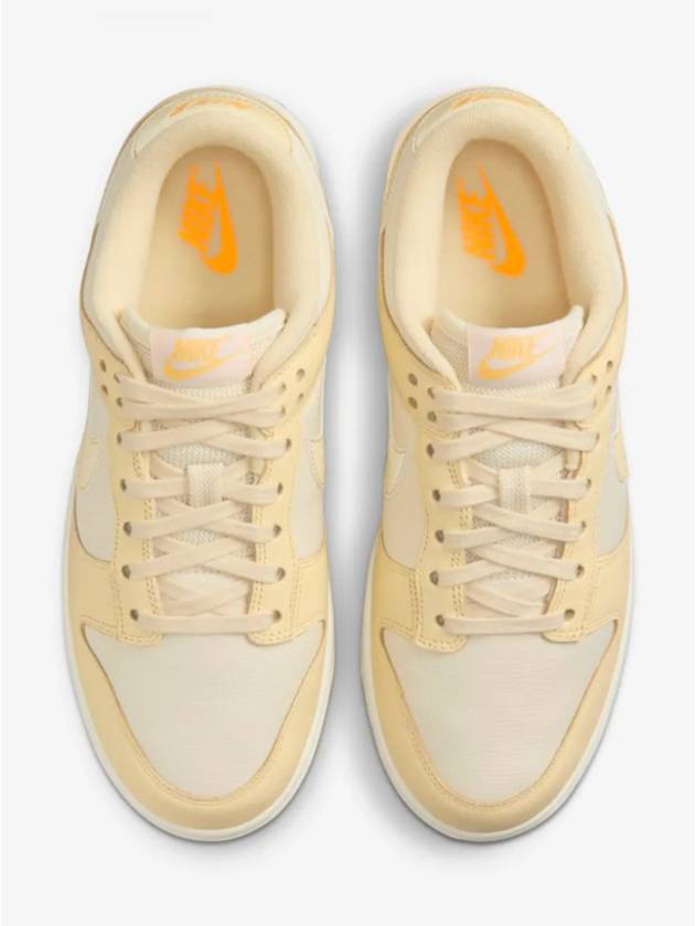 Dunk Low Low Top Sneakers Muslin Team Gold - NIKE - BALAAN 5