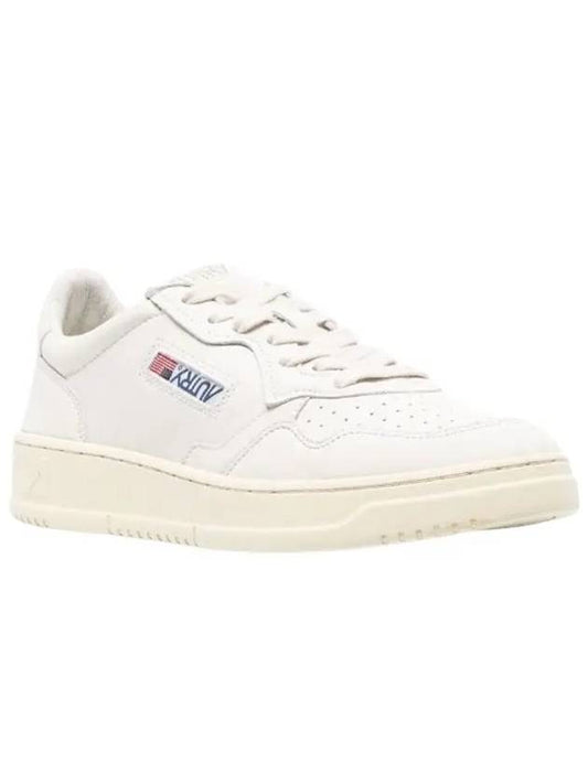 Medalist Low Sneakers AULM GL01 - AUTRY - BALAAN 2