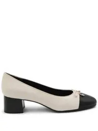 Contrasting Cap Toe Leather Pumps Light Cream - TORY BURCH - BALAAN 1