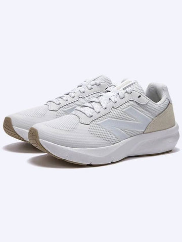 Sneakers White UA800DW1 - NEW BALANCE - BALAAN 1