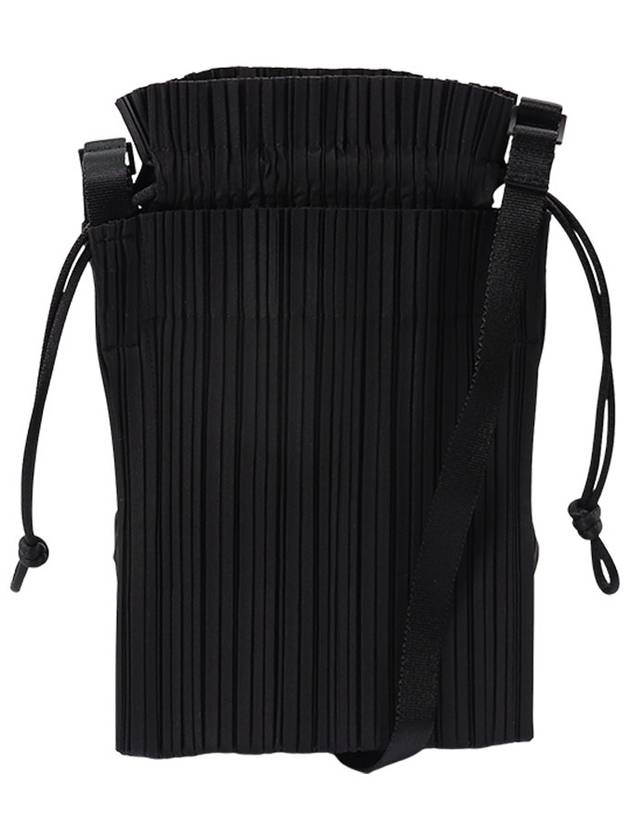 Square Pleats Bucket Bag Black - ISSEY MIYAKE - BALAAN 2