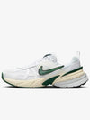 V2K Run Low Top Sneakers White Green - NIKE - BALAAN 2