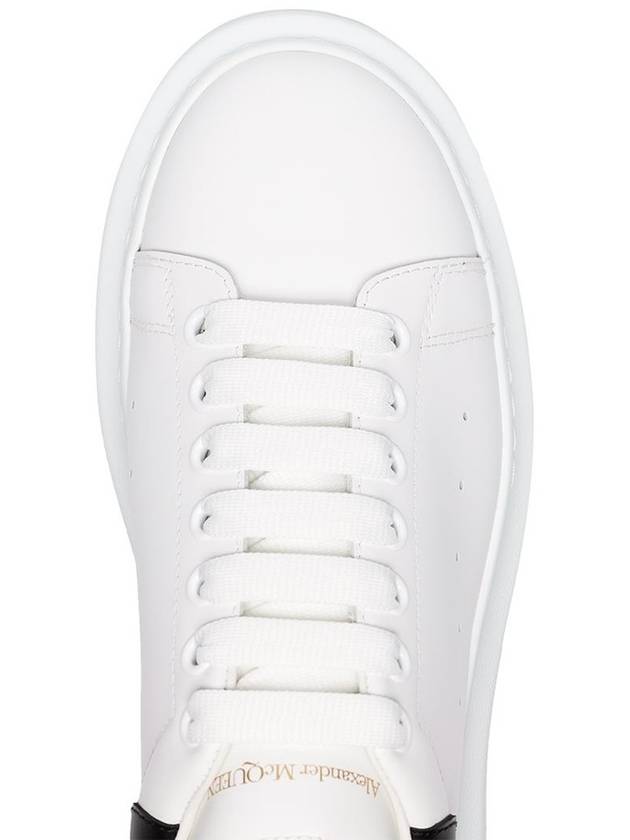 Oversized Leather Tab Low Top Sneakers White - ALEXANDER MCQUEEN - BALAAN 5