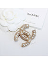 Classic CC Logo Pearl Crystal Brooch Gold - CHANEL - BALAAN 4