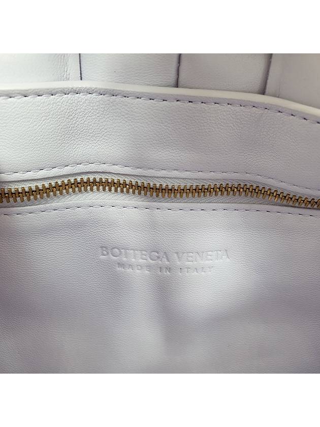 Women s padded cassette bag - BOTTEGA VENETA - BALAAN 25