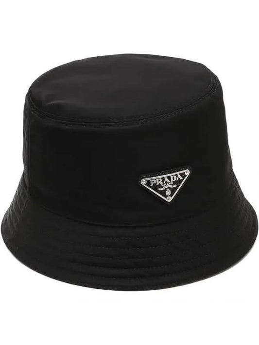 Re-Nylon Triangle Logo Bucket Hat Black - PRADA - BALAAN 2