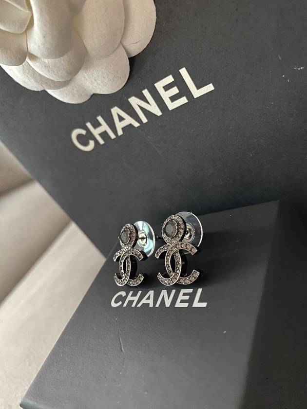 CC logo earrings crystal point earrings silver ABB700 - CHANEL - BALAAN 7