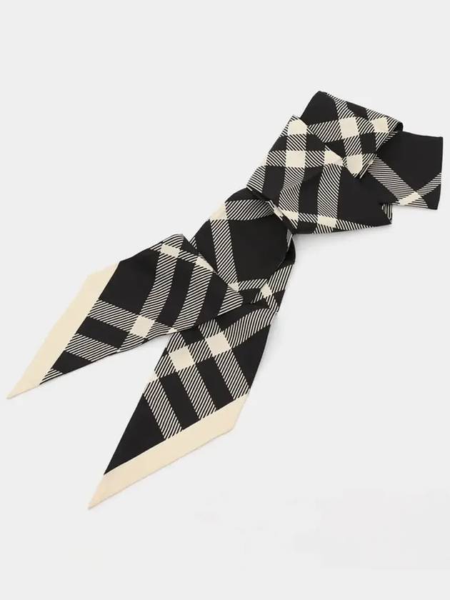 Nova Check Silk Scarf 8094701 - BURBERRY - BALAAN 3