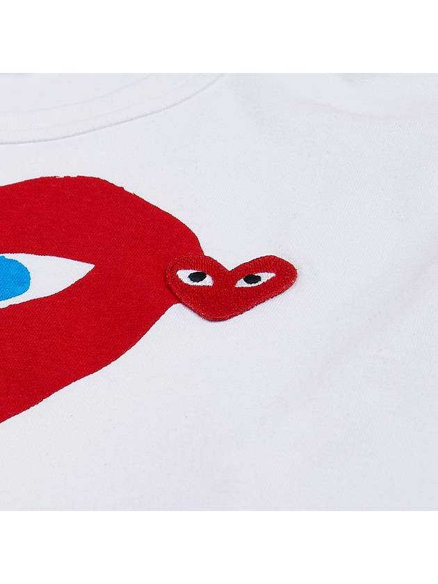 Play Men's Double Blue Eyes Heart Red Wappen Short Sleeve T-Shirt White - COMME DES GARCONS - BALAAN 6