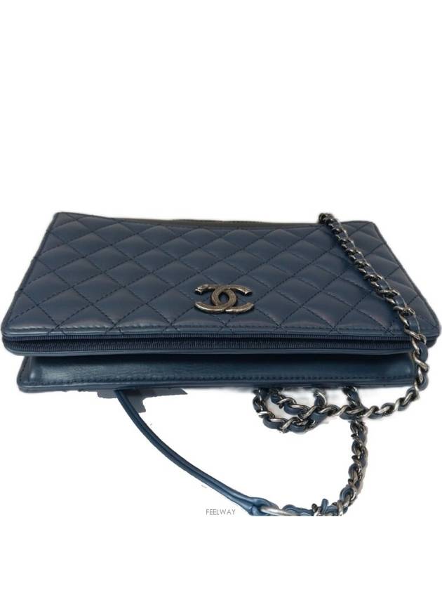 women cross bag - CHANEL - BALAAN 8