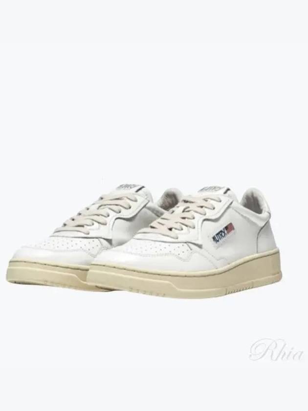 Medalist Leather Low Top Sneakers White - AUTRY - BALAAN 2