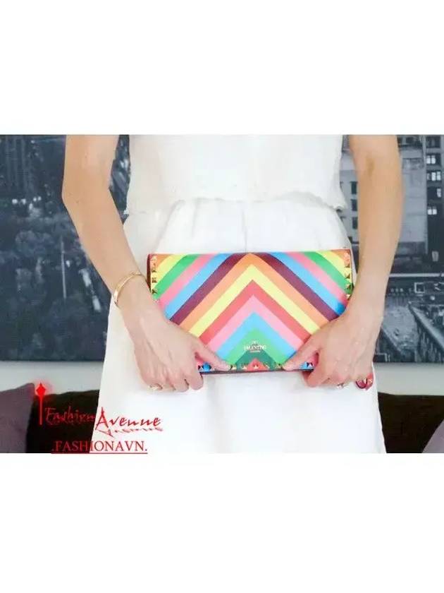 Rockstud Flap Clutch 1973IW2B0399NPI P12 Rainbow - VALENTINO - BALAAN 8