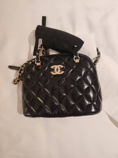 CC Logo Chain Mini Lambskin Cross Bag Black - CHANEL - BALAAN 2