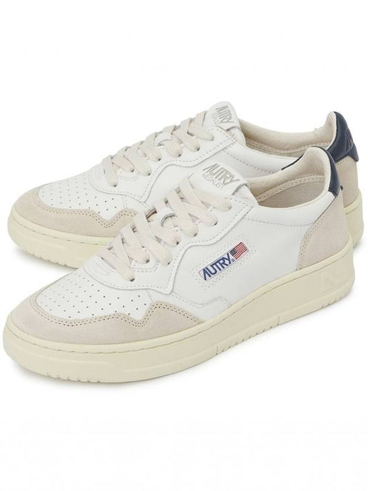 Medalist Navy Tab Low Top Sneakers White Blue - AUTRY - BALAAN 2