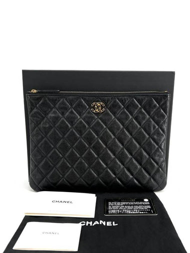 19 Clutch Medium - CHANEL - BALAAN 1