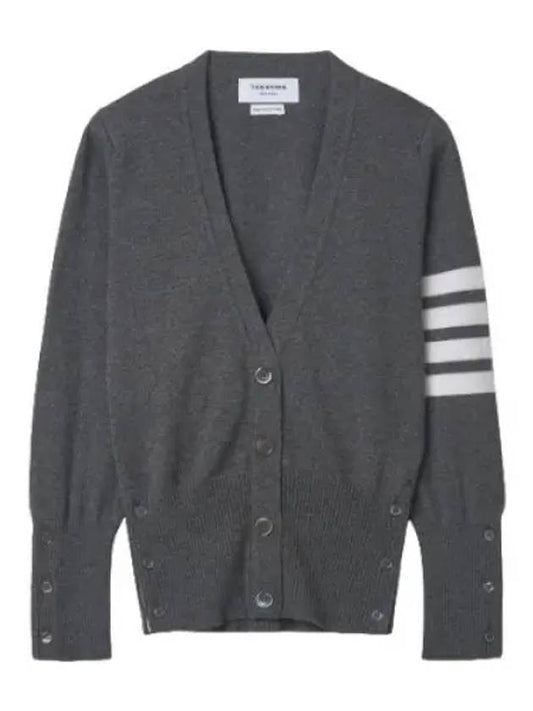 Cashmere diagonal classic V neck cardigan medium gray - THOM BROWNE - BALAAN 1