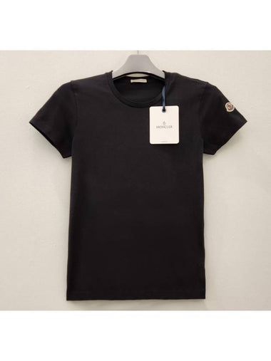 Short Sleeve Women Silket Patch Black 8C73200 V8058 999 - MONCLER - BALAAN 1