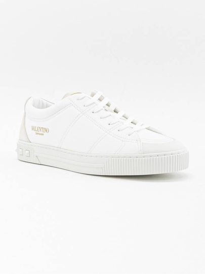 City Planet Low-Top Sneakers White - VALENTINO - BALAAN 2