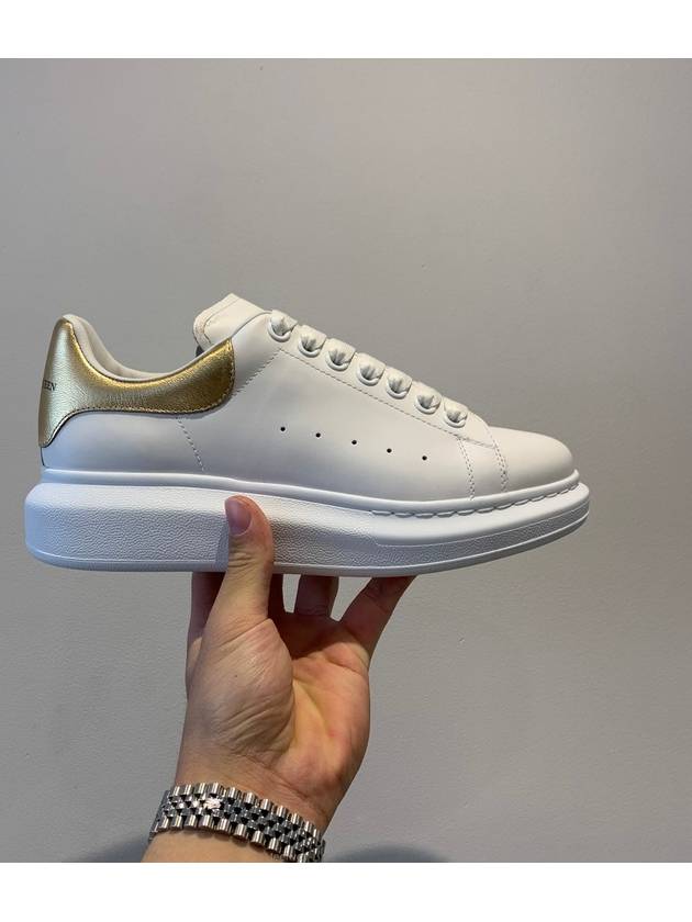 Oversized Low Top Sneakers White Gold - ALEXANDER MCQUEEN - BALAAN 2