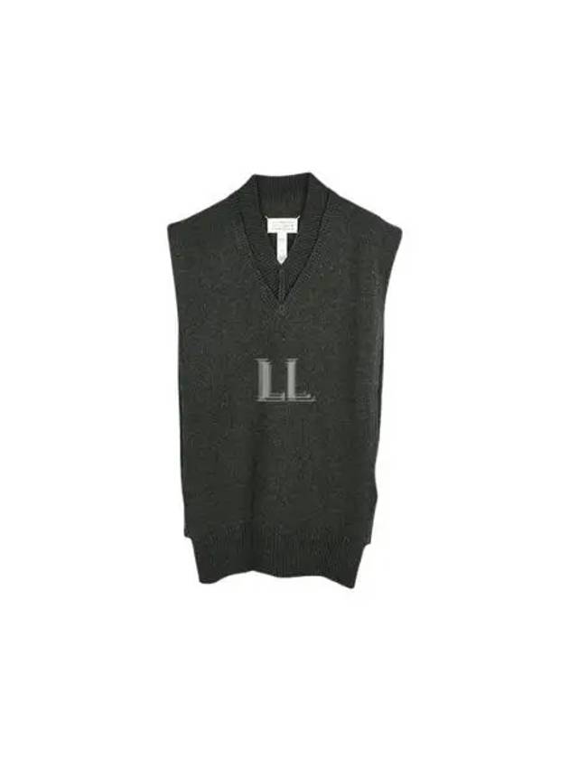 Layered Detail V-Neck Knit Vest Dark Green Walnut - MAISON MARGIELA - BALAAN 2