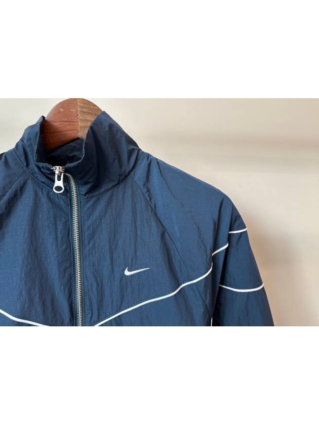 Windbreaker Jacket FV6305 480 Navy WOMENS S Asian Fit - NIKE - BALAAN 2