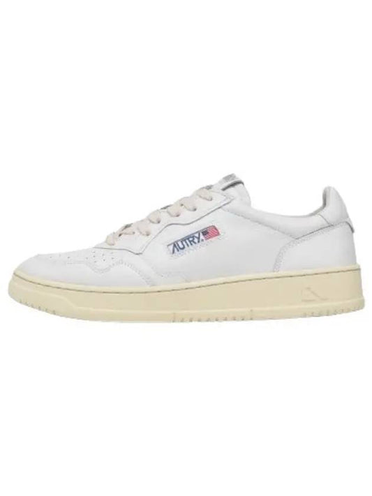 Men s Medalist Sneakers White Running Shoes - AUTRY - BALAAN 1